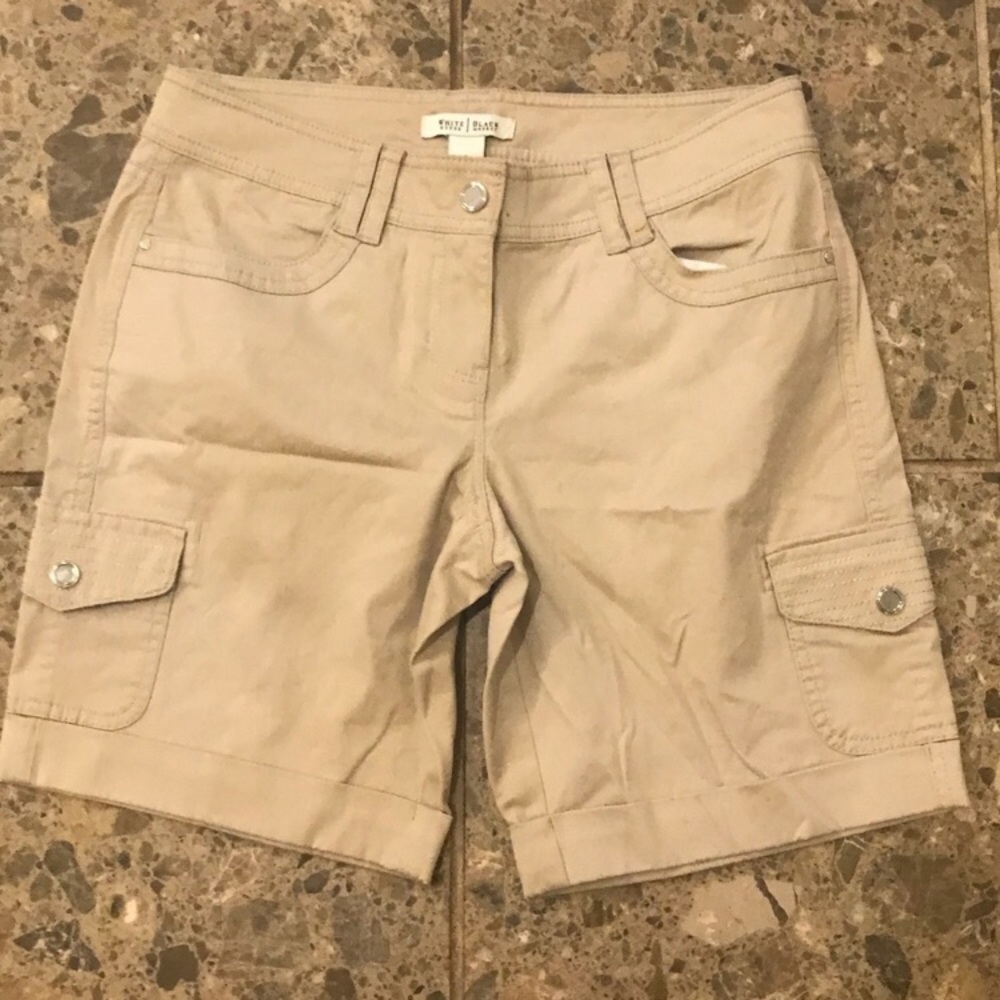 🌼3/$30🌼 WHBM Khaki Utility Cargo Shorts Size 2
